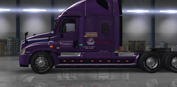 “Covenant Transport” Freightliner Cascadia (1)